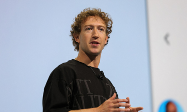 Meta phát triển bản sao AI của Mark Zuckerberg