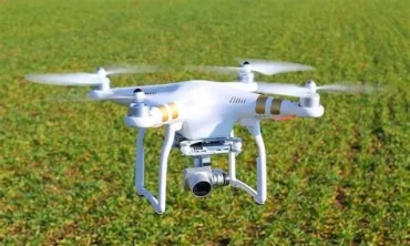 Drone trong nông nghiệp: Lợi ích lớn; thách thức không nhỏ
