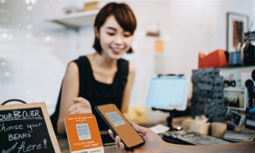 SHB triển khai chương trình “Dễ chuyển đổi – Vững kinh doanh”, đồng hành cùng hộ kinh doanh số hóa 