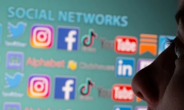 Úc tính đánh thuế 2,25% với Big Tech nếu không chia sẻ doanh thu với báo chí