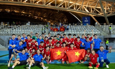U17 Việt Nam dự World Cup và dấu ấn thầm lặng của bầu Hiển