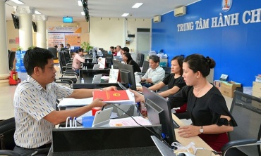 Không để gián đoạn việc thực hiện các thủ tục hành chính cho người dân, doanh nghiệp