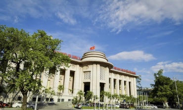 Lãi suất liên ngân hàng neo cao, Ngân hàng Nhà nước tiếp tục hút ròng