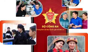 Đưa bộ học liệu “Bình dân học vụ số - Quốc hội số” lên nền tảng “Bình dân học vụ số” quốc gia