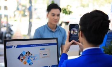 Từ ngày mai, đổi điện thoại phải xác thực sinh trắc học