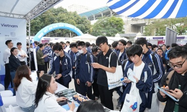 Đại học Công nghệ - ĐHQG Hà Nội lấy điểm sàn tới 24 cho nhóm ngành 