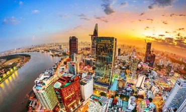 IMF nâng dự báo tăng trưởng Việt Nam năm 2026 lên 7,5%