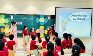 Nhiều trường công ở Hà Nội thu phí AI, STEM, tiếng Anh liên kết