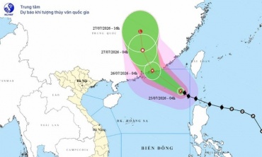 Bão số 2 vào Biển Đông, ngư dân và tàu vận tải đối mặt nguy cơ biển động mạnh
