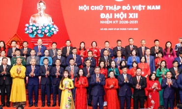 Công tác nhân đạo phải trở thành một bộ phận của chiến lược phát triển con người