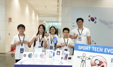 Học sinh phổ thông đẩy mạnh ứng dụng AI, IoT vào các bài toán thực tiễn