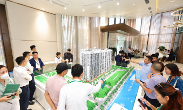 Lãi vay mua nhà tăng cao, thị trường đối mặt sức ép thanh khoản