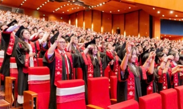 Điểm chuẩn trường Đại học Ngoại thương 2026: Ngành nào dẫn đầu