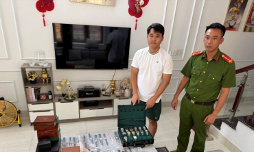 Quảng Ninh: Khởi tố đối tượng bán đồng hồ giả mạo nhãn hiệu và trốn thuế hàng trăm triệu đồng