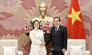 Chủ tịch Quốc hội Trần Thanh Mẫn tiếp Đại sứ Mông Cổ