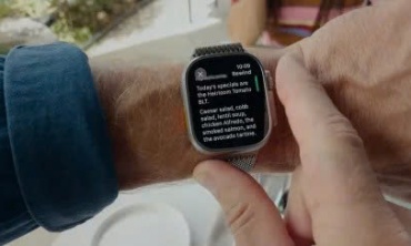 Các tính năng AI mới của Apple Watch đang bình thường hóa quan niệm rằng công nghệ luôn lắng nghe chúng ta