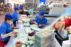 Tín dụng tăng tốc về sản xuất, doanh nghiệp bước vào chặng đua cuối năm