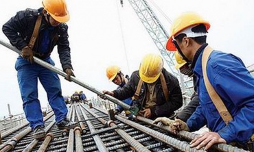 Người cao tuổi tiếp tục tham gia thị trường lao động