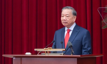 Khai mạc Hội nghị lần thứ Tư, Ban Chấp hành Trung ương Đảng khóa XIV
