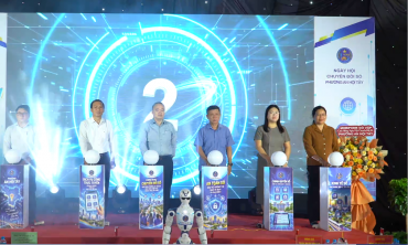 Đưa chuyển đổi số đến gần hơn với người dân