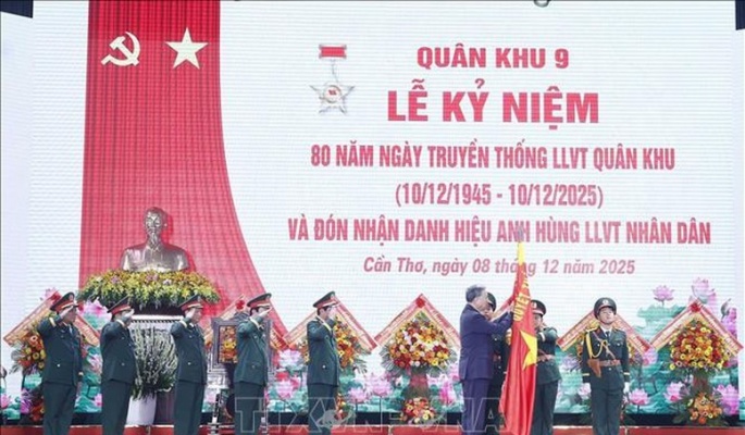 Tổng Bí thư Tô Lâm: Tập trung xây dựng lực lượng vũ trang Quân khu 9 cách mạng, chính quy, tinh nhuệ, hiện đại