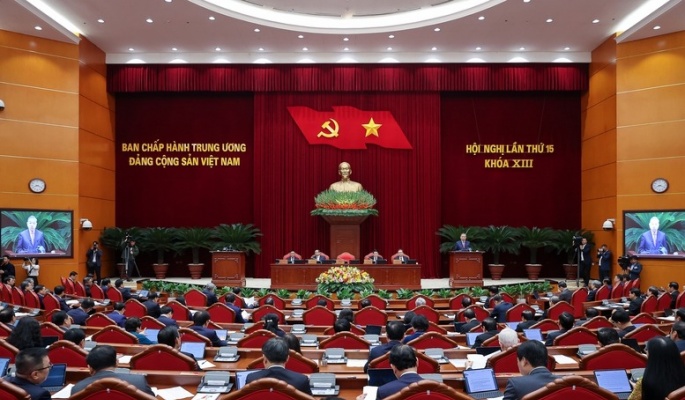 Thông cáo báo chí ngày làm việc thứ nhất Hội nghị Trung ương 15, khoá XIII