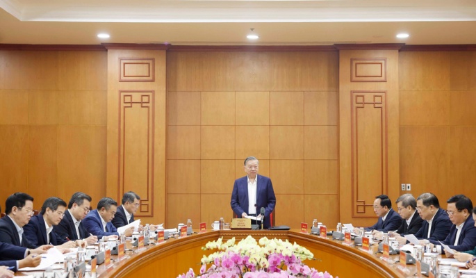 Tổng Bí thư Tô Lâm: Khắc phục tình trạng 'thừa người quen việc cũ nhưng thiếu người làm việc mới'