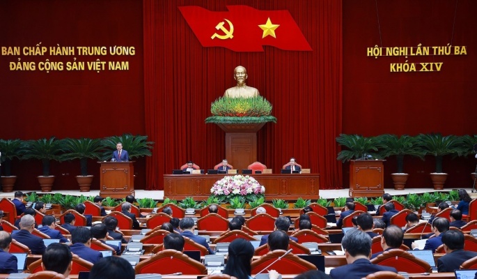 Trung ương bàn về đổi mới mô hình phát triển Việt Nam