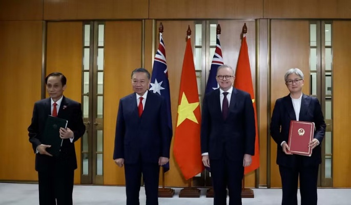 Việt Nam - Australia thông qua 3 tuyên bố chung, trao 7 văn kiện hợp tác