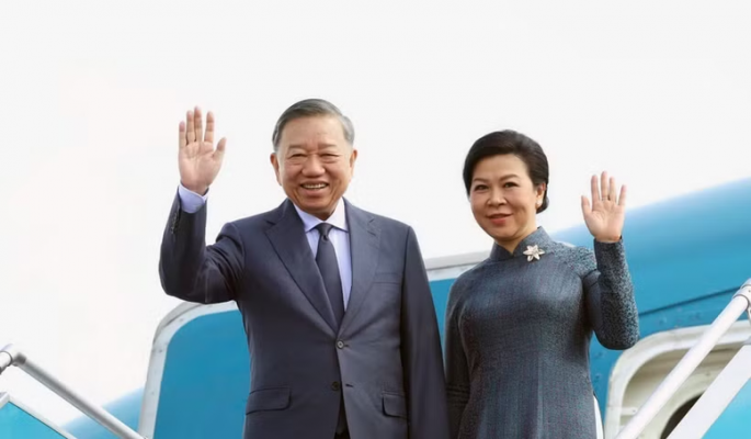 Tổng Bí thư, Chủ tịch nước Tô Lâm cùng Phu nhân lên đường thăm Nga, Pháp và dự Hội nghị Thượng đỉnh Không gian vũ trụ