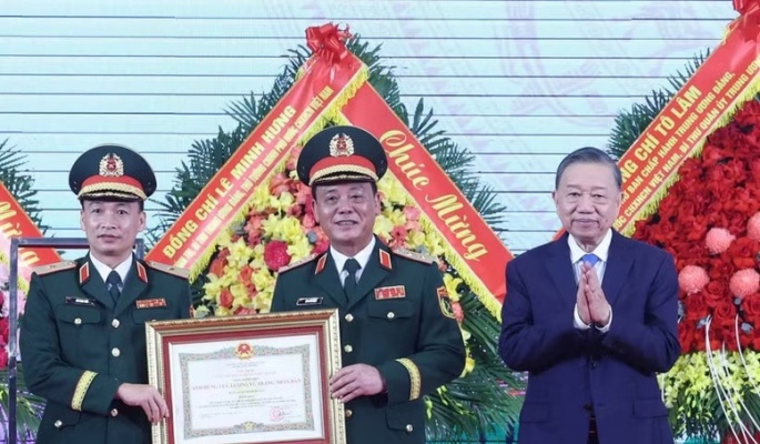 Tổng Bí thư, Chủ tịch nước Tô Lâm: Xây dựng lực lượng vũ trang Thủ đô 'tinh, gọn, mạnh' đáp ứng yêu cầu trong tình hình mới